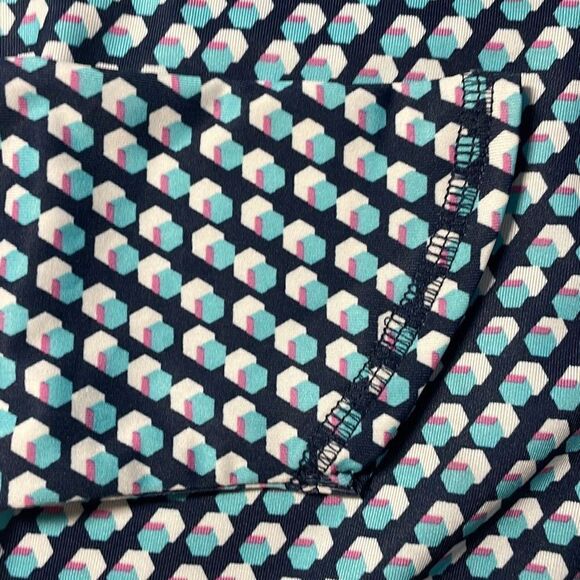 Callaway Golf 1/4 zip Geometric weather series Top Medium - Picture 4 of 5